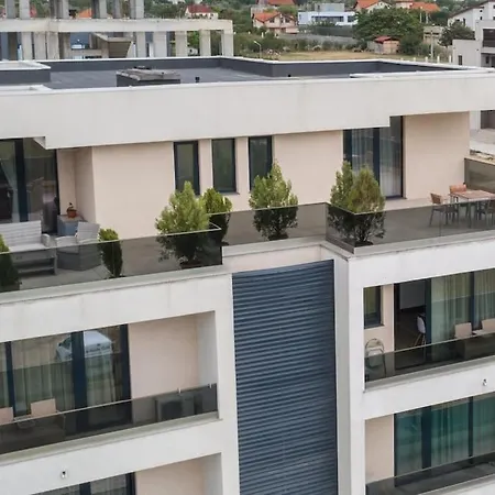 2camere.1living Room, 4 Paturi Apartment Constanta
